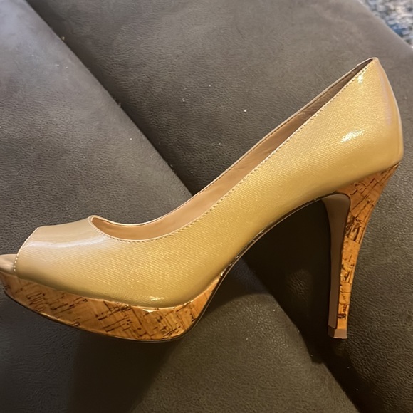 Antonio Melani open toed heels 9.5 - Picture 3 of 9